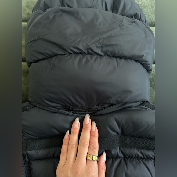 ALO Yoga Aspen Love Puffer Jacket NWOT - Picture 9 of 9